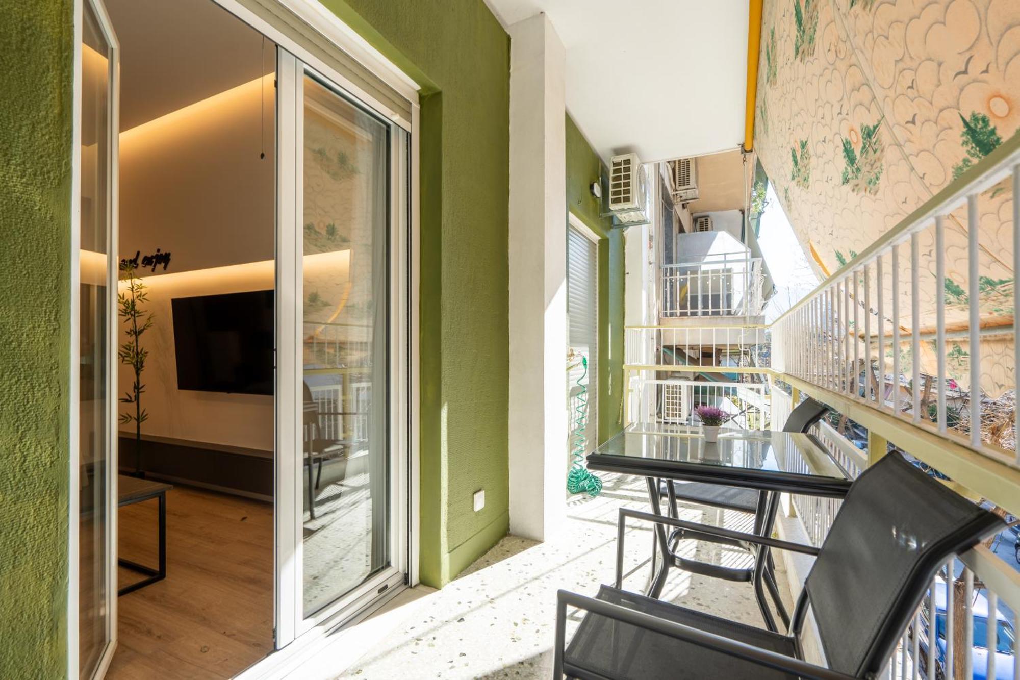 Exclusive And Deluxe In Athene